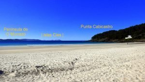 Islas Cíes desde la Arena de la playa de Canelas